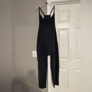 Tic Tok famous jumper